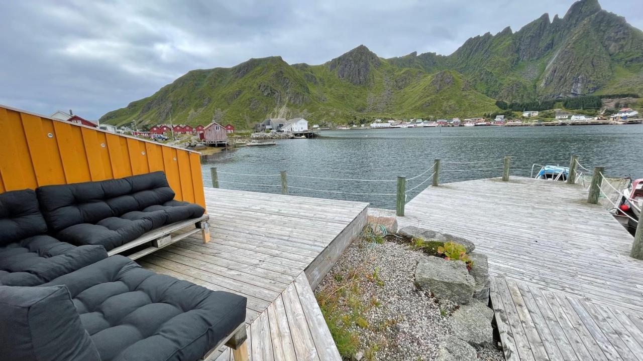 Charming Waterfront Cabin In Ballstad, Lofoten Exteriér fotografie